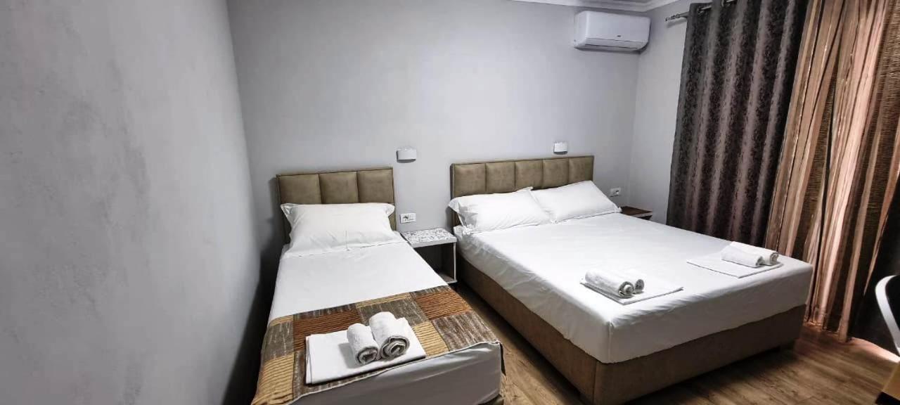 Aaa Apartment Μπεράτ Εξωτερικό φωτογραφία