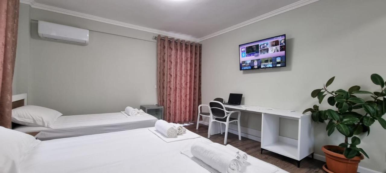 Aaa Apartment Μπεράτ Εξωτερικό φωτογραφία